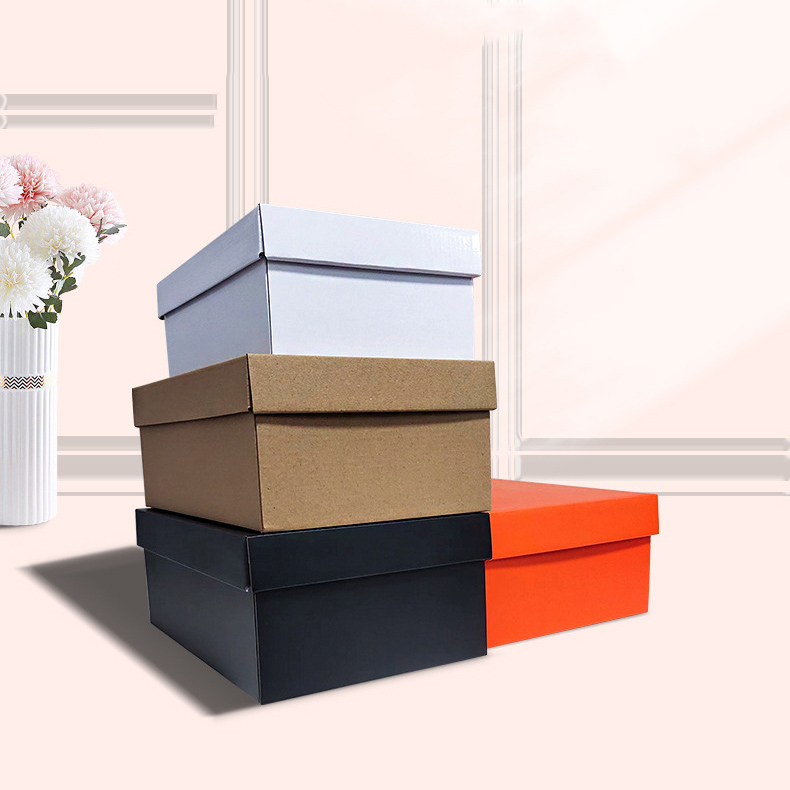 Tutup dan kotak asas